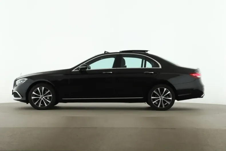 Mercedes-Benz E 300 (Clasa E) din 2022 cu 102.200 km - oferta MER214388 - foto 4