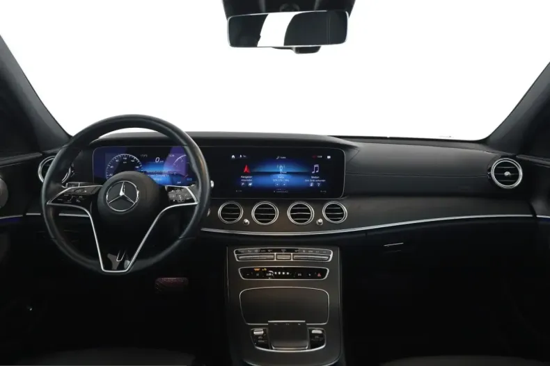 Mercedes-Benz E 300 (Clasa E) din 2022 cu 102.200 km - oferta MER214388 - foto 11
