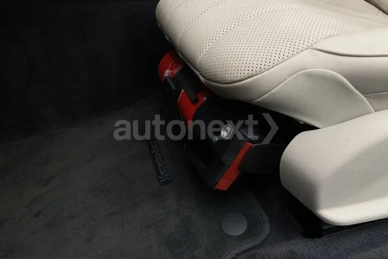 Mercedes-Benz E 300 (Clasa E) din 2021 cu 115.050 km - oferta MER214389 - foto 28
