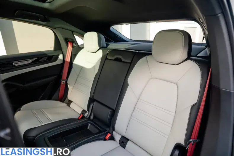 Porsche Cayenne din 2026 cu 25 km - oferta POR214391 - foto 23