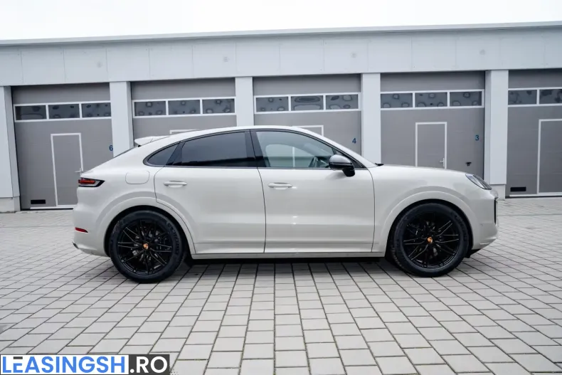Porsche Cayenne din 2026 cu 25 km - oferta POR214392 - foto 7