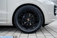 Porsche Cayenne din 2026 cu 25 km - oferta POR214392 - foto 24