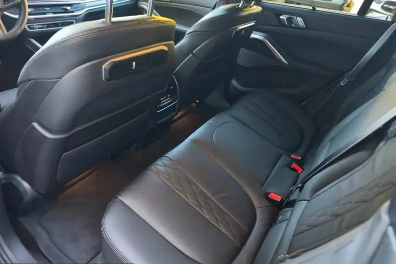BMW X6 (Seria X) din 2026 cu 4.700 km - oferta BMW214398 - foto 7
