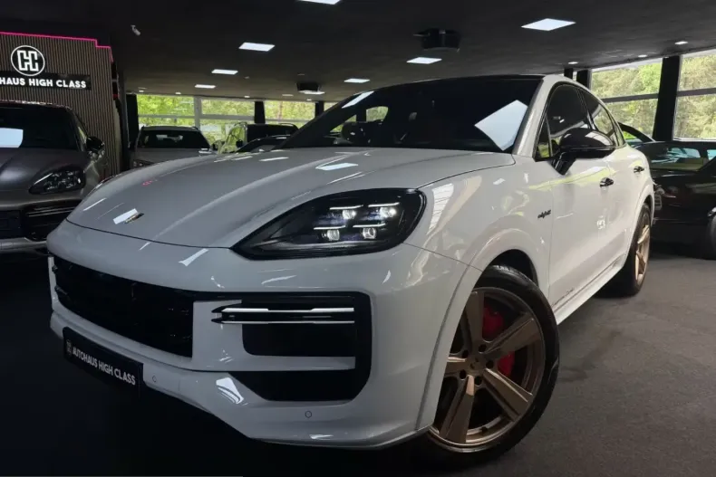 Porsche Cayenne din 2026 cu 60 km - oferta POR214401 - foto 1