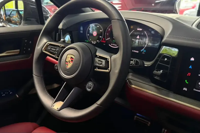 Porsche Cayenne din 2026 cu 60 km - oferta POR214401 - foto 18