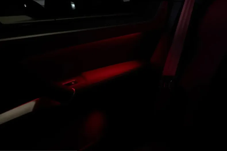 Porsche Cayenne din 2026 cu 60 km - oferta POR214401 - foto 25