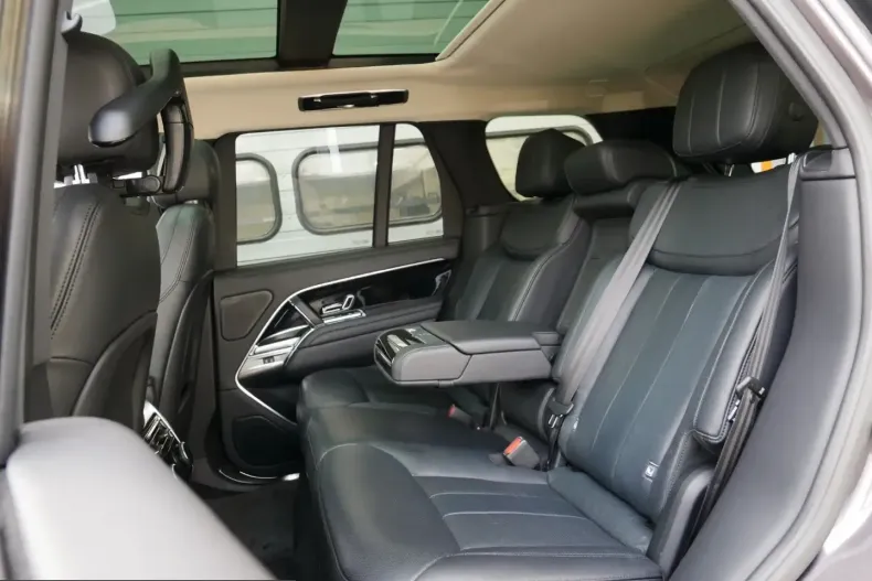 Land Rover Range Rover din 2023 cu 110.000 km - oferta LAN214402 - foto 9