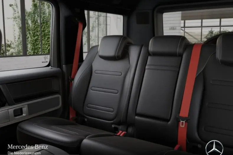 Mercedes-Benz G 500 (Clasa G) din 2025 cu 21.037 km - oferta MER214404 - foto 10