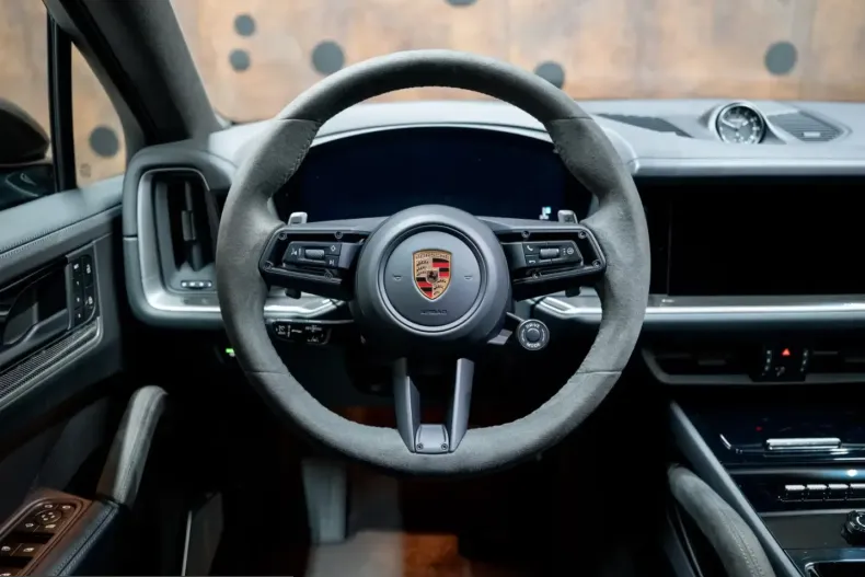 Porsche Cayenne din 2025 cu 10.493 km - oferta POR214412 - foto 13