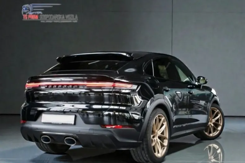 Porsche Cayenne din 2025 cu 20.500 km - oferta POR214416 - foto 2
