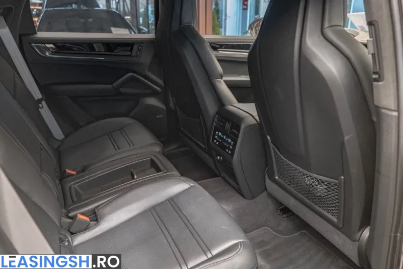 Porsche Cayenne din 2024 cu 11.000 km - oferta POR214420 - foto 7