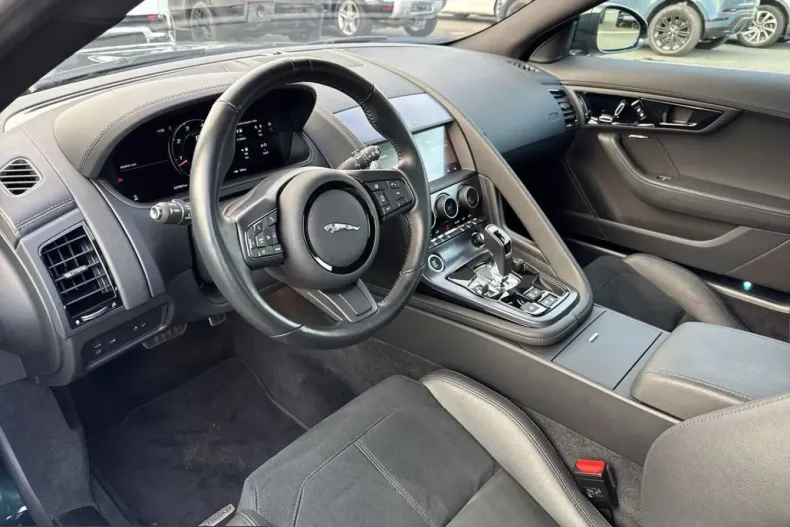 Jaguar F-Type din 2024 cu 20.500 km - oferta JAG214422 - foto 13