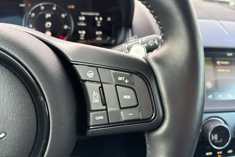 Jaguar F-Type din 2024 cu 20.500 km - oferta JAG214422 - foto 17