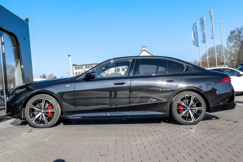 BMW 520 (Seria 5) din 2025 cu 9.800 km - oferta BMW214425 - foto 7