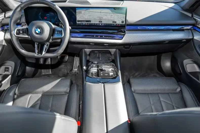 BMW 520 (Seria 5) din 2025 cu 9.800 km - oferta BMW214425 - foto 12