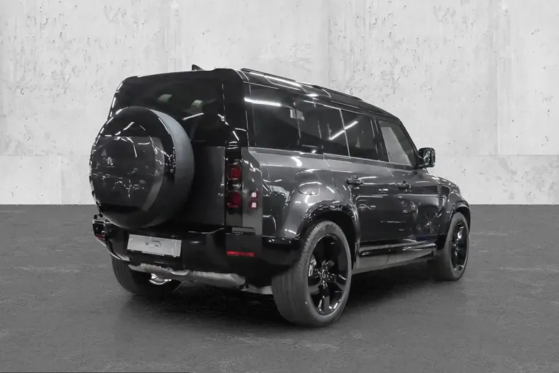 Land Rover Defender din 2024 cu 11.250 km - oferta LAN214426 - foto 2
