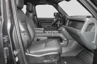 Land Rover Defender din 2024 cu 11.250 km - oferta LAN214426 - foto 3