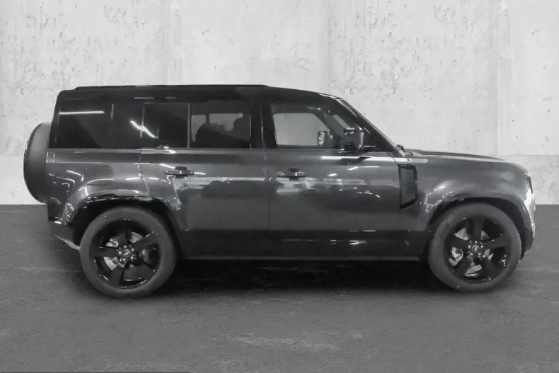 Land Rover Defender din 2024 cu 11.250 km - oferta LAN214426 - foto 6