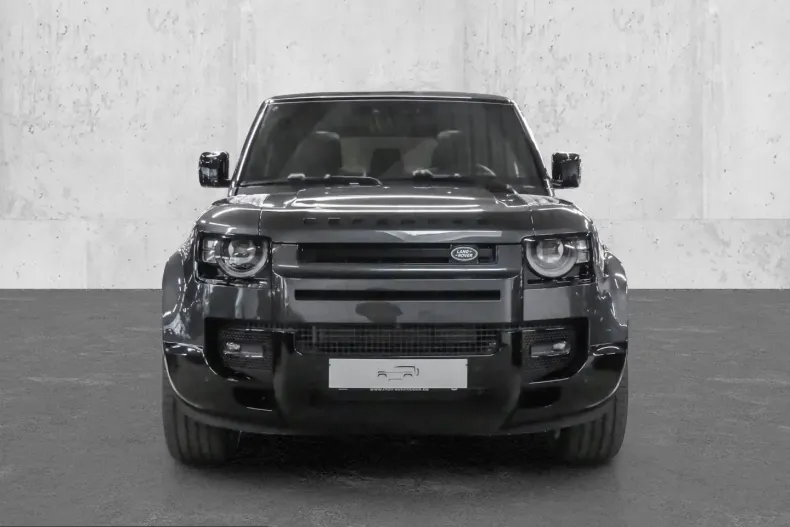 Land Rover Defender din 2024 cu 11.250 km - oferta LAN214426 - foto 8