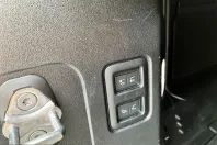Land Rover Defender din 2024 cu 8.450 km - oferta LAN214427 - foto 22