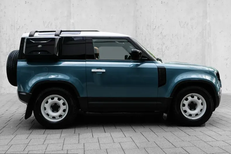 Land Rover Defender din 2024 cu 17.490 km - oferta LAN214428 - foto 12