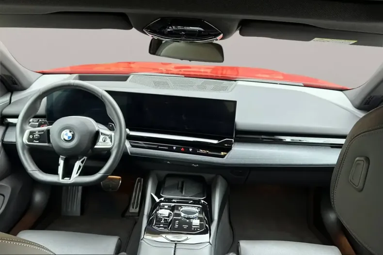 BMW 520 (Seria 5) din 2024 cu 3.355 km - oferta BMW214429 - foto 14