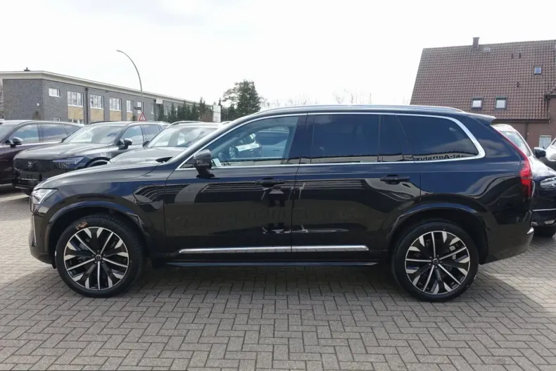 Volvo XC90 din 2025 cu 10.500 km - oferta VOL214430 - foto 7