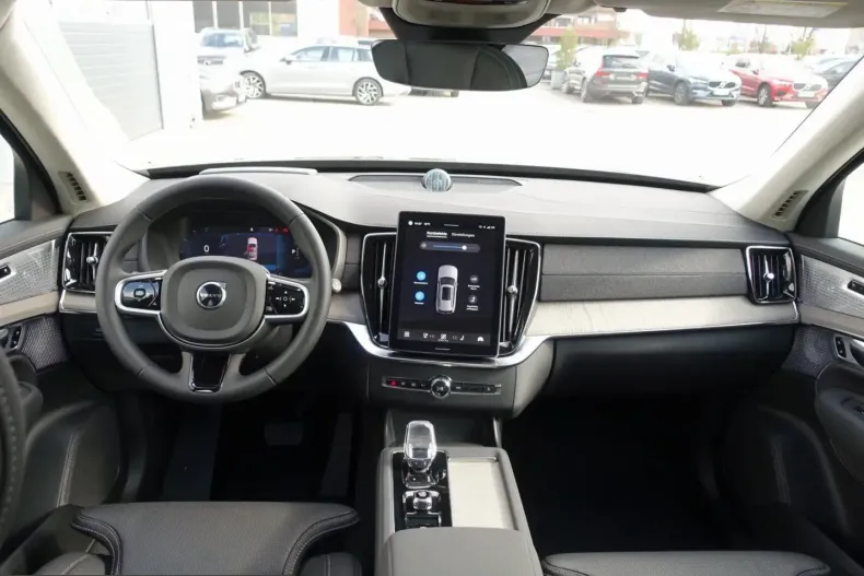 Volvo XC90 din 2025 cu 10.500 km - oferta VOL214430 - foto 20
