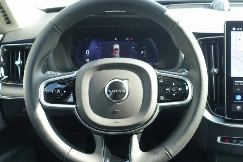 Volvo XC90 din 2025 cu 18.114 km - oferta VOL214431 - foto 19
