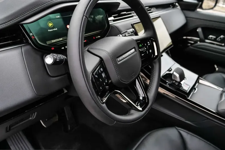 Land Rover Range Rover Sport din 2025 cu 12.402 km - oferta LAN214434 - foto 10