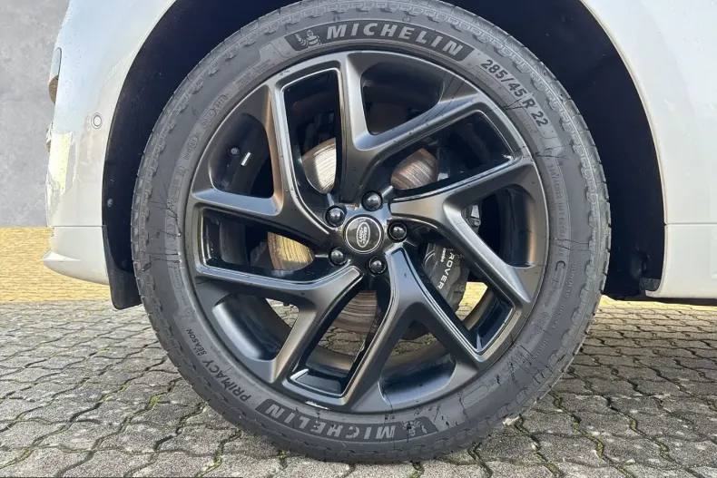 Land Rover Range Rover Sport din 2024 cu 19.600 km - oferta LAN214436 - foto 9