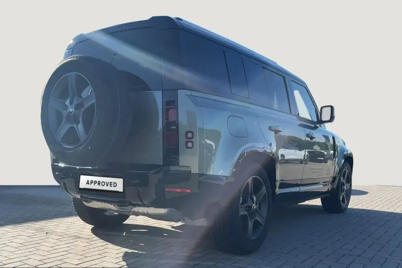 Land Rover Defender din 2025 cu 25.100 km - oferta LAN214439 - foto 2