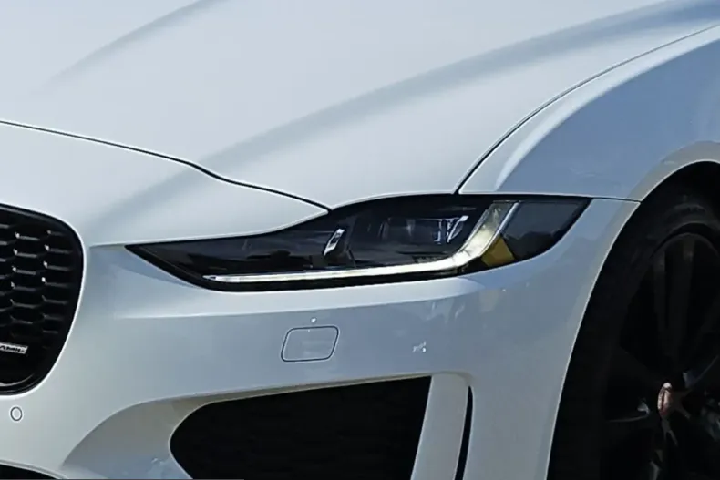 Jaguar XE din 2024 cu 17.250 km - oferta JAG214441 - foto 5