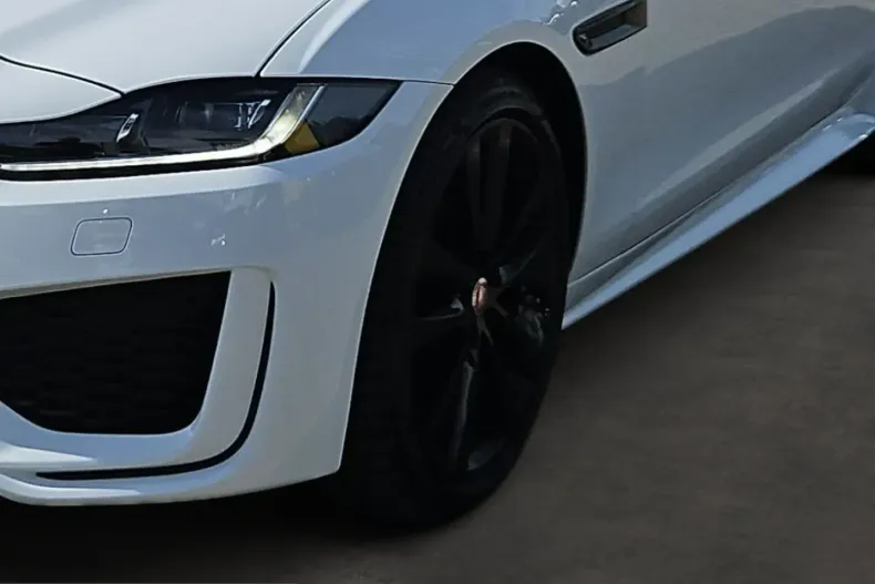 Jaguar XE din 2024 cu 17.250 km - oferta JAG214441 - foto 6