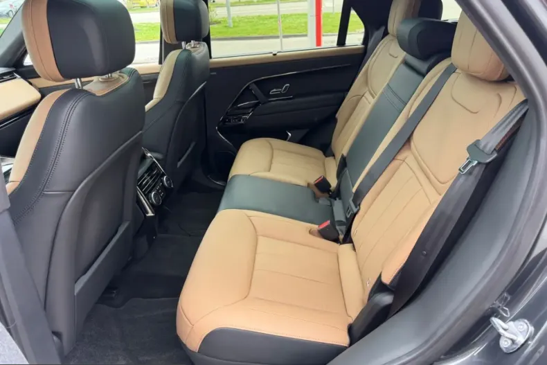 Land Rover Range Rover Sport din 2024 cu 28.892 km - oferta LAN214449 - foto 21