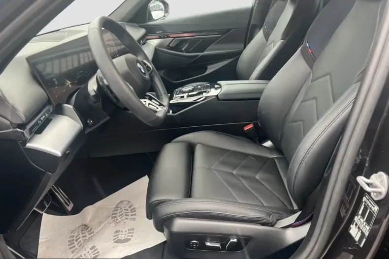 BMW 520 (Seria 5) din 2025 cu 8.650 km - oferta BMW214451 - foto 11