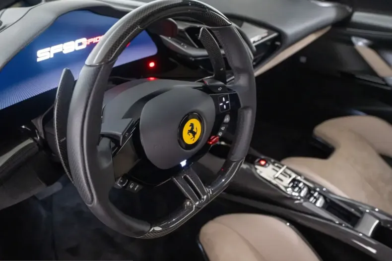 Ferrari SF90 din 2022 cu 2.500 km - oferta FER214452 - foto 19