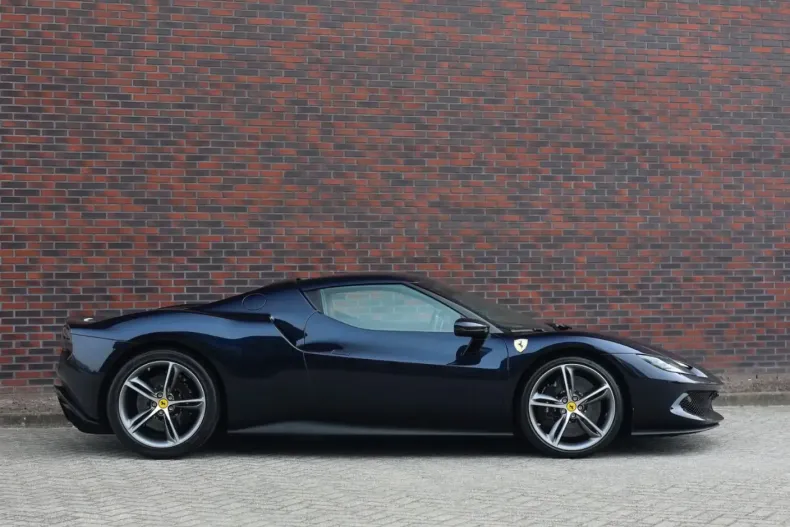 Ferrari 296 GTB din 2024 cu 9.846 km - oferta FER214453 - foto 14