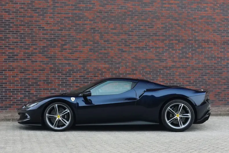 Ferrari 296 GTB din 2024 cu 9.846 km - oferta FER214453 - foto 15