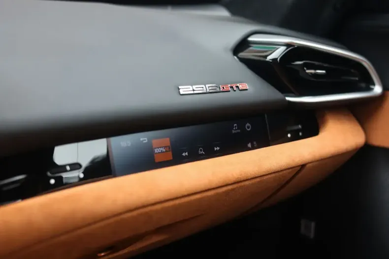 Ferrari 296 GTB din 2024 cu 9.846 km - oferta FER214453 - foto 42