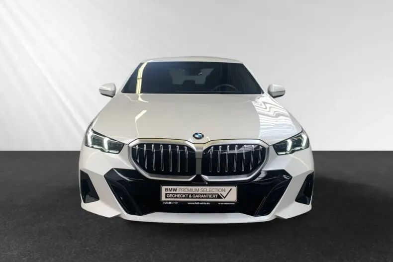 BMW 520 (Seria 5) din 2025 cu 25.701 km - oferta BMW214455 - foto 1
