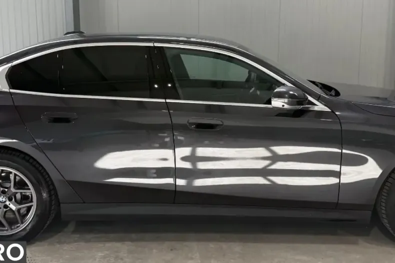 BMW 520 (Seria 5) din 2024 cu 4.999 km - oferta BMW214456 - foto 3