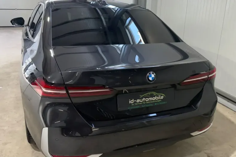 BMW 520 (Seria 5) din 2024 cu 4.999 km - oferta BMW214456 - foto 6