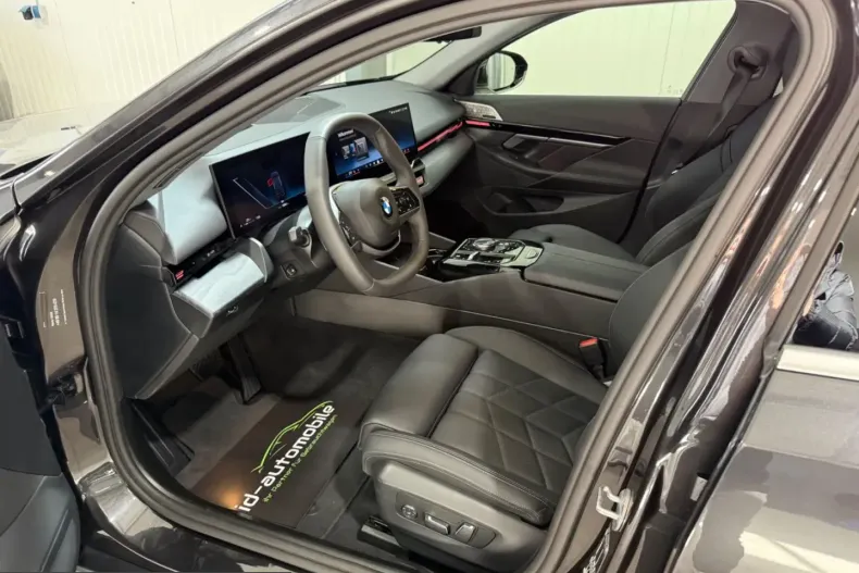 BMW 520 (Seria 5) din 2024 cu 4.999 km - oferta BMW214456 - foto 9