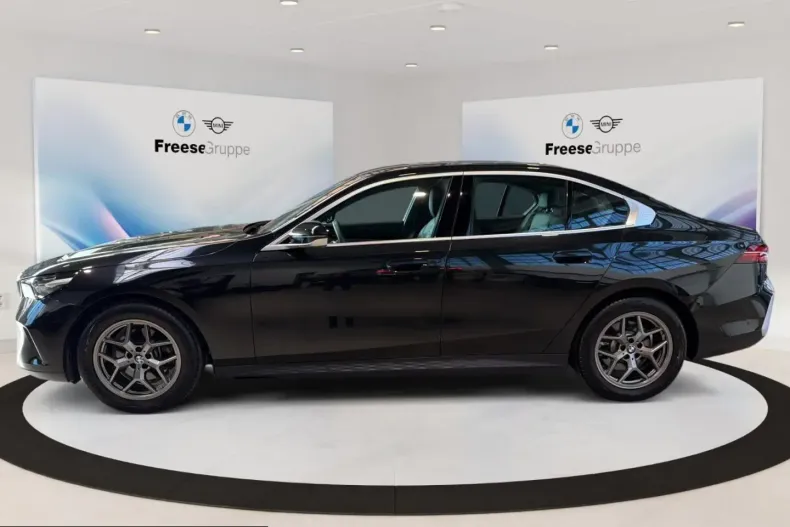 BMW 520 (Seria 5) din 2024 cu 26.093 km - oferta BMW214459 - foto 3