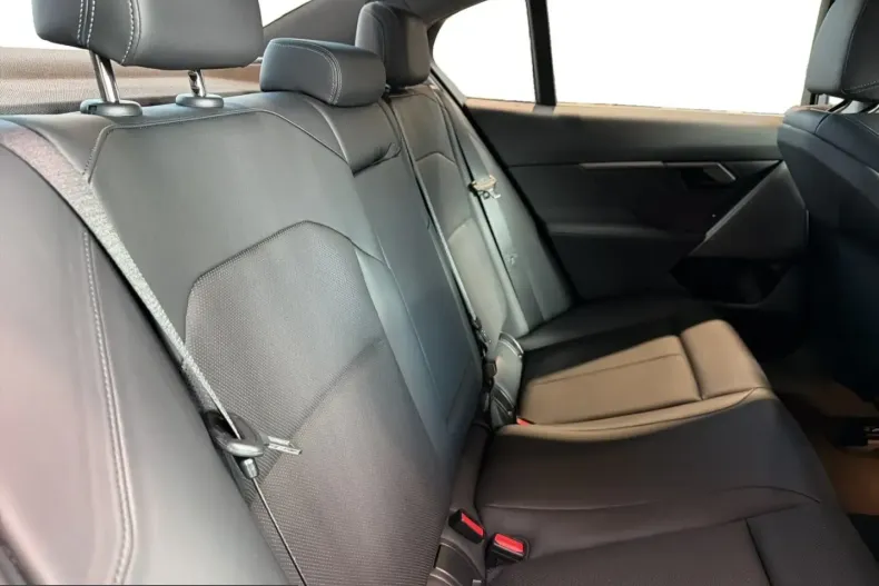 BMW 520 (Seria 5) din 2024 cu 26.093 km - oferta BMW214459 - foto 18