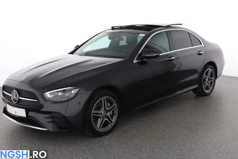 Mercedes-Benz E 300 (Clasa E) din 2021 cu 95.963 km - oferta MER214460 - foto 1