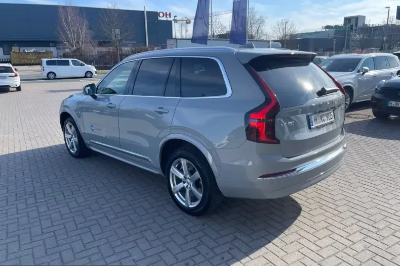 Volvo XC90 din 2026 cu 6.000 km - oferta VOL214465 - foto 4