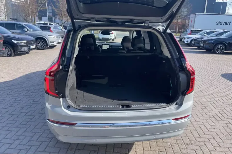 Volvo XC90 din 2026 cu 6.000 km - oferta VOL214465 - foto 9
