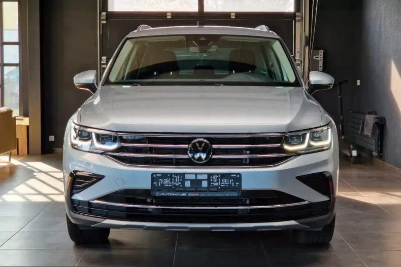 Volkswagen Tiguan din 2024 cu 36.660 km - oferta VOL214467 - foto 2